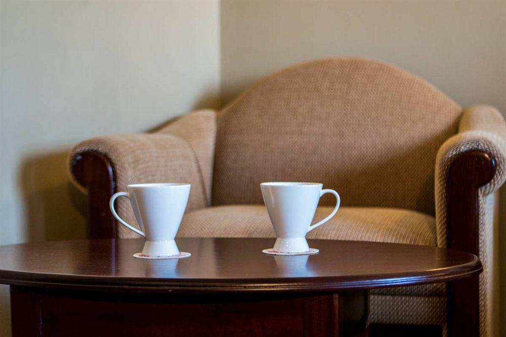 City Lodge Hotel Sandton, Katherine Street Йоханнесбург Экстерьер фото